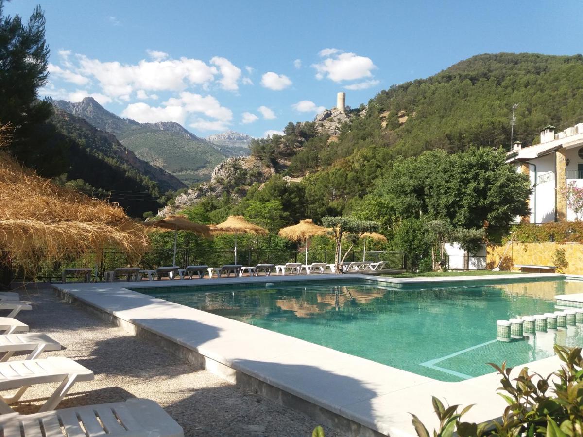 Cortijo El Cercadillo Guest House Bedmar y Garciez ภายนอก รูปภาพ